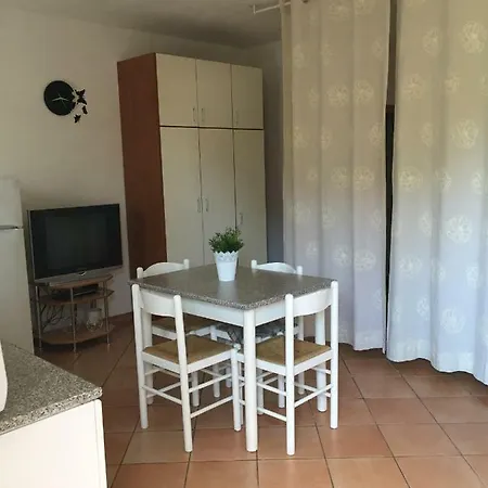 Casa Corbinelli * Canneto (Pisa)